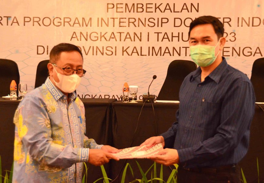 Dinkes Kalteng Berikan Pembekalan Program Internsip Dokter Indonesia Angkatan Pertama